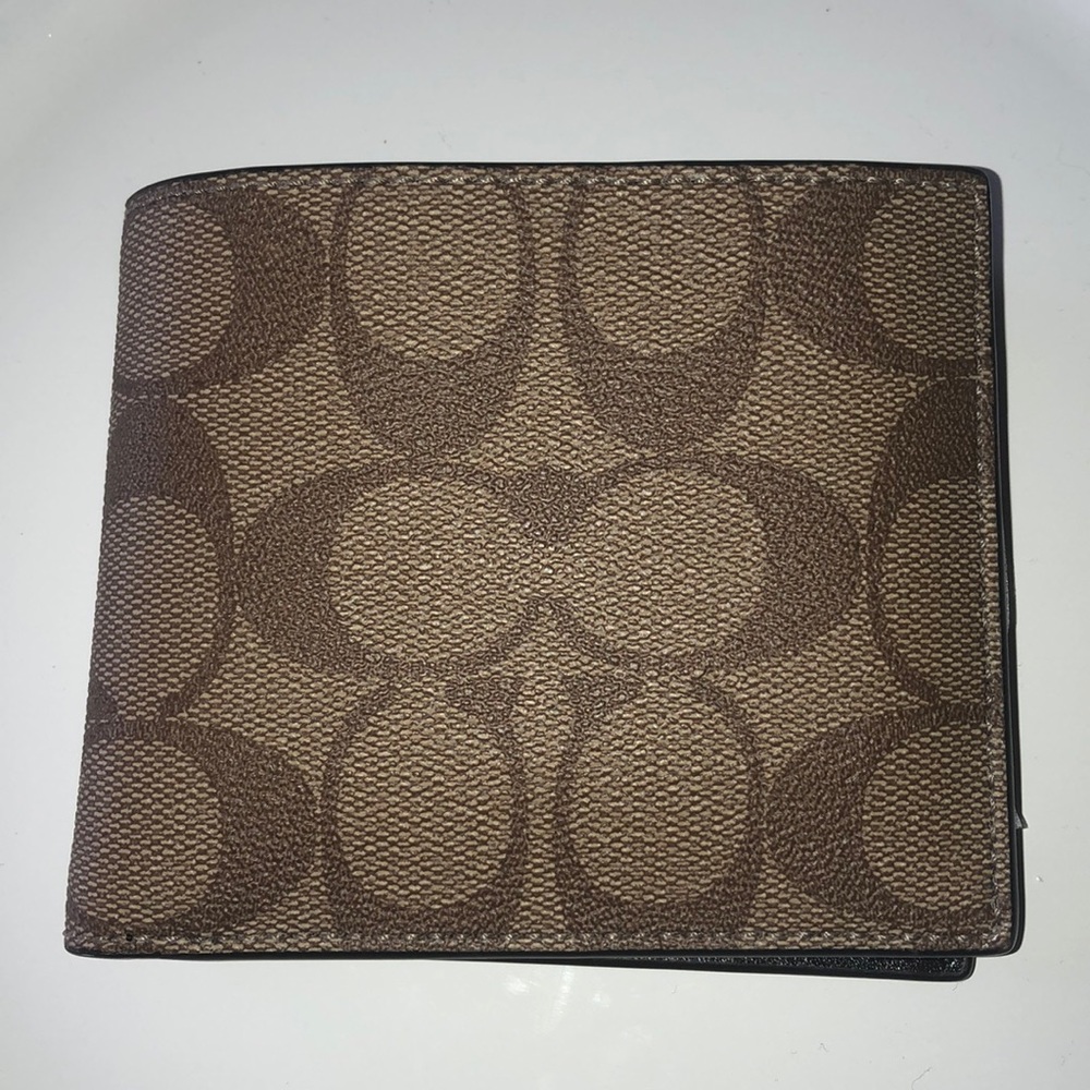 Coach Id billfold wallet signature canvas